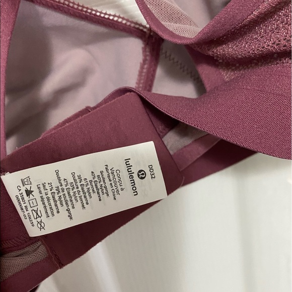 Lululemon Awake to Lace Bra - Picture 5 of 5